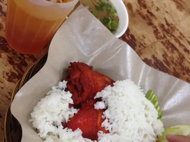 Restoran Nasi Ayam Penyet Power, Melaka Sentral Food Photo 5