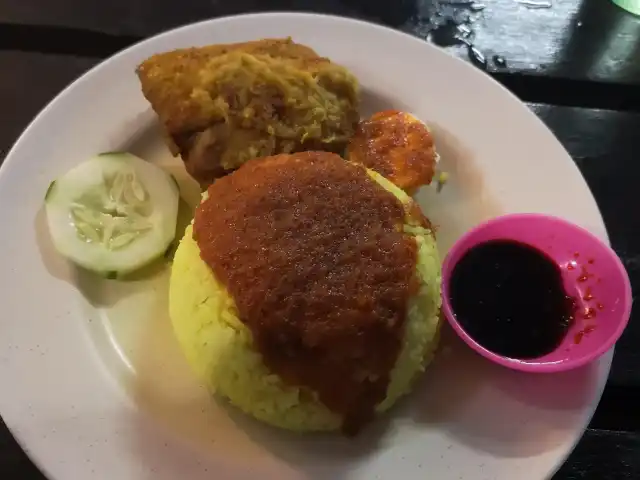 Faces Nasi Kuning Ayam Food Photo 5