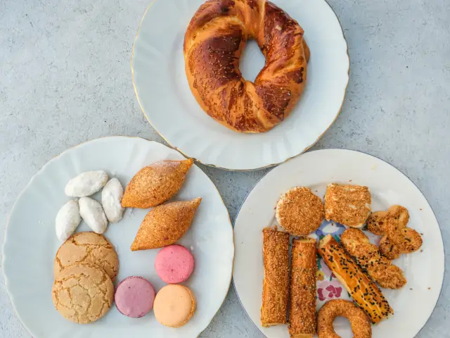 Şekerpare Pasta & Börek Evi'nin yemek ve ambiyans fotoğrafları 1