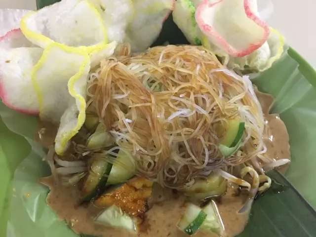 Gambar Makanan Rujak Kolam Medan 13