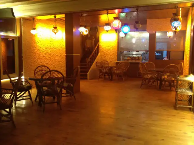 Park Ottoman Cafe Bistro'nin yemek ve ambiyans fotoğrafları 5