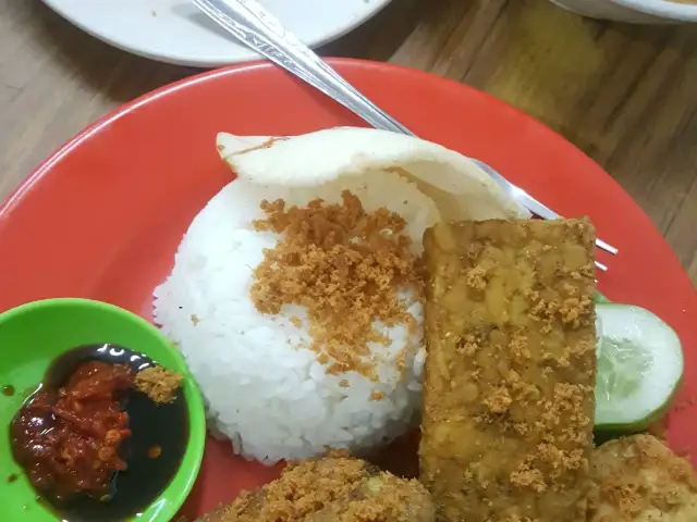 Gambar Makanan Ayam Goreng Borobudur 4