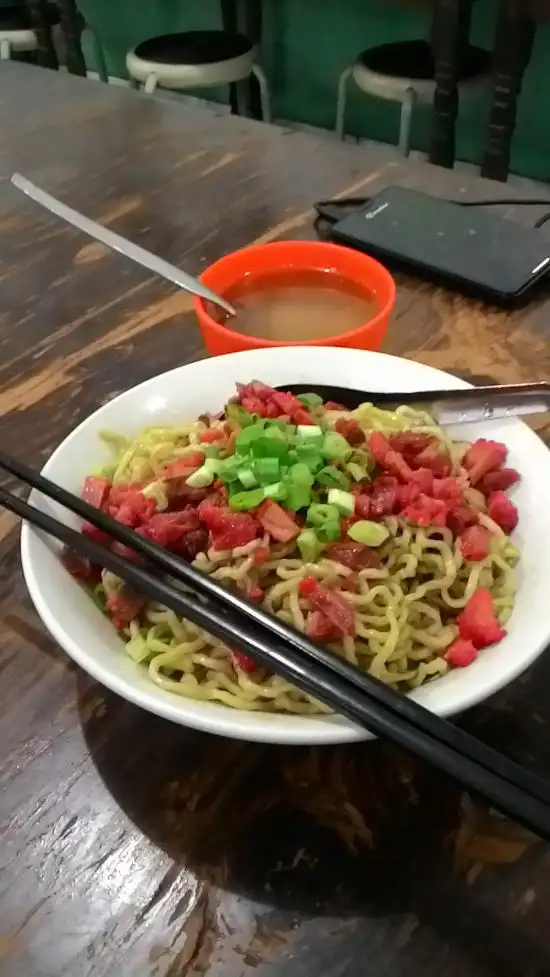 Gambar Makanan Bakmi Medan Kebon Jahe 12