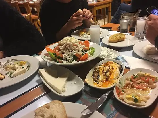 Ismet Baba Restaurant'nin yemek ve ambiyans fotoğrafları 5