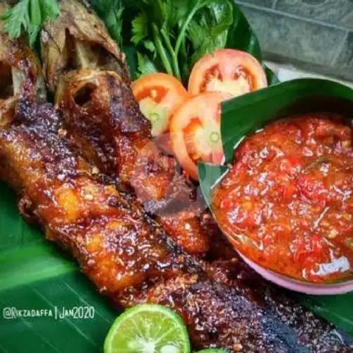 Gambar Makanan PECEL LELE BINTANG 13