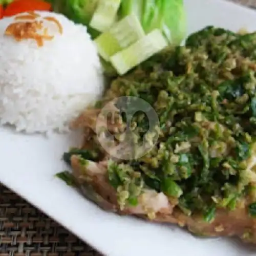 Gambar Makanan NASI GORENG BAKSO AYAM GEPREK BUNDA IQBAL, Jln Cahaya No 25 7