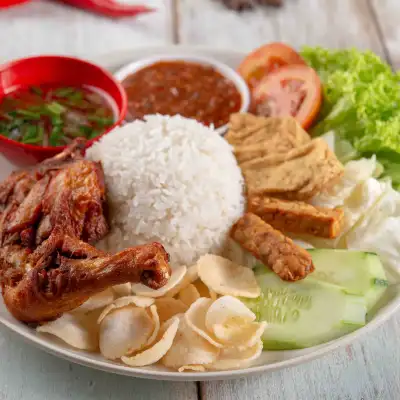 Nasi Kukus Ayam Berempah Batu Kawan