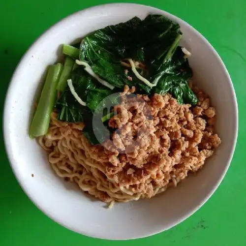 Gambar Makanan BAKSO URAT DAN TELOR D QUEEN MIE AYAM BANYUMAS, DPN RUKO FRANKFURT 13