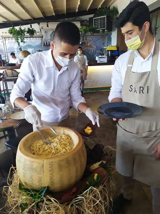 Sarı Restaurant'nin yemek ve ambiyans fotoğrafları 31