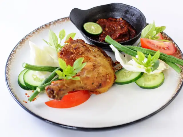 Gambar Makanan Kame Indonesian Restaurant and Tea Specialist 6