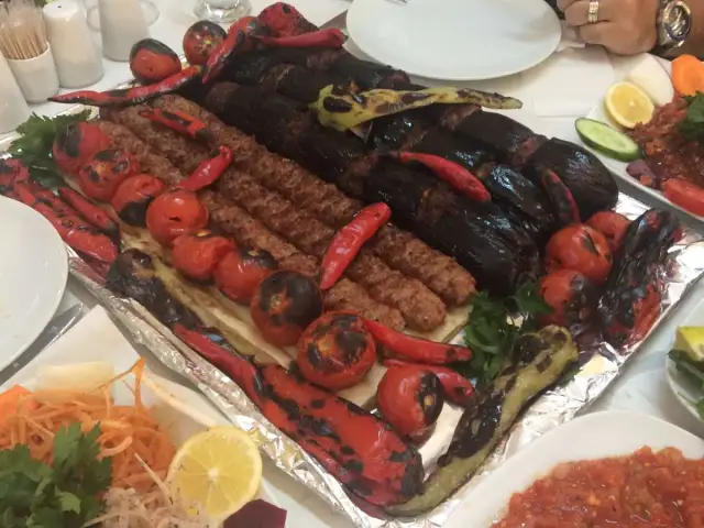 Oz Adana Patlican Kebap'nin yemek ve ambiyans fotoğrafları 31