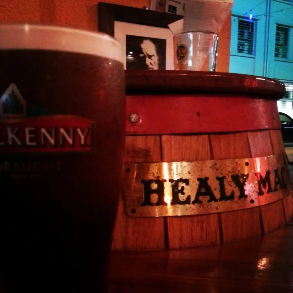 Healy Mac's Irish Bar & Restaurant