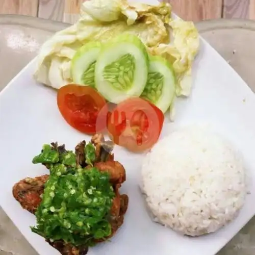 Gambar Makanan Aneka Ikan Goreng Cak Cholid 5