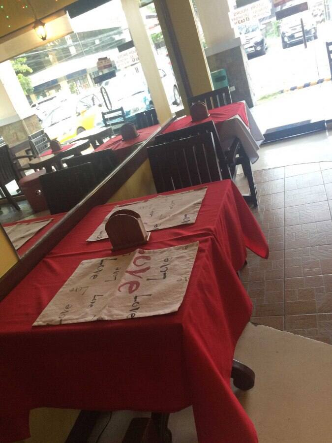 Le Cafe Noir near me in Kamputhaw Discover Asia food restaurant