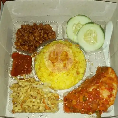 Gambar Makanan Nasi Uduk, Nasi Kuning Ayam Geprek Ibu Ammar 11