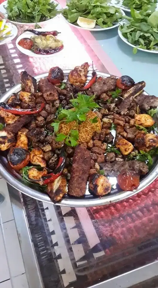 Urfa Suruç Kebapçısı'nin yemek ve ambiyans fotoğrafları 10