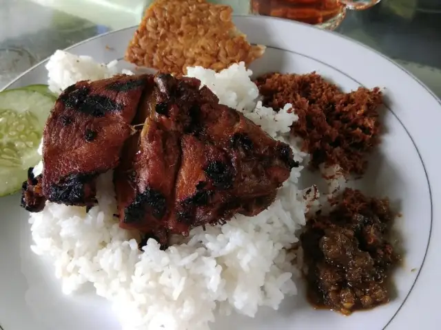 Gambar Makanan Ayam Goreng Tantene 4