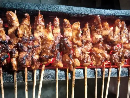 Sate Ayam Madura Bu Halimah, Kebayoran Lama