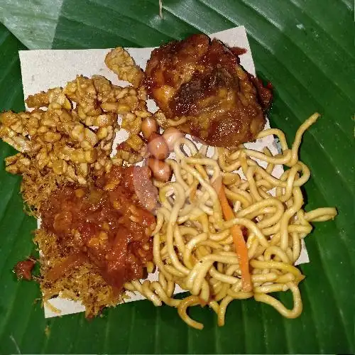 Gambar Makanan Warung Babi Kecap Pelasa, Kuta 5