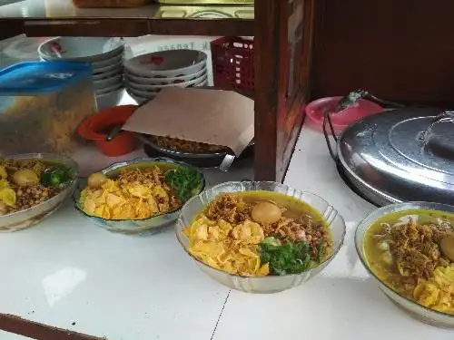 BUBUR AYAM & WARUNG BABEH, Sewon