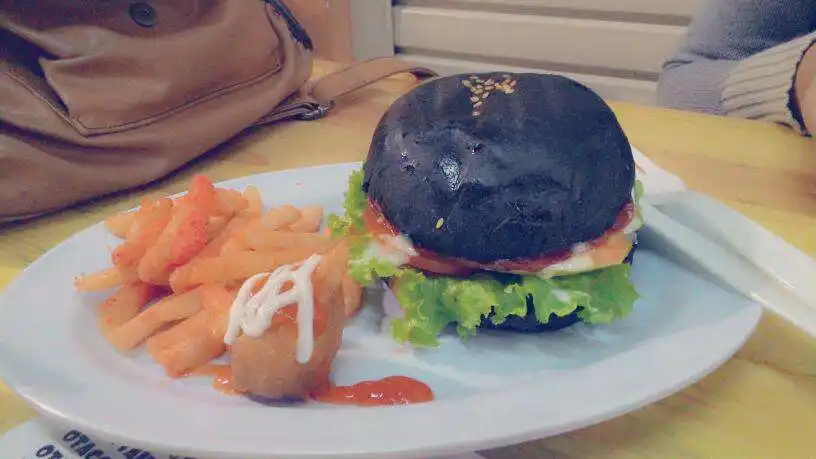 Gambar Makanan DaNBu (Dapurnya Burger) 4