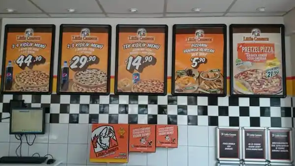 Little Caesars Pizza'nin yemek ve ambiyans fotoğrafları 2