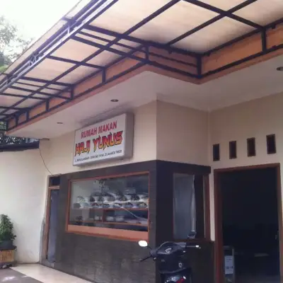 Rumah Makan Haji Yunus