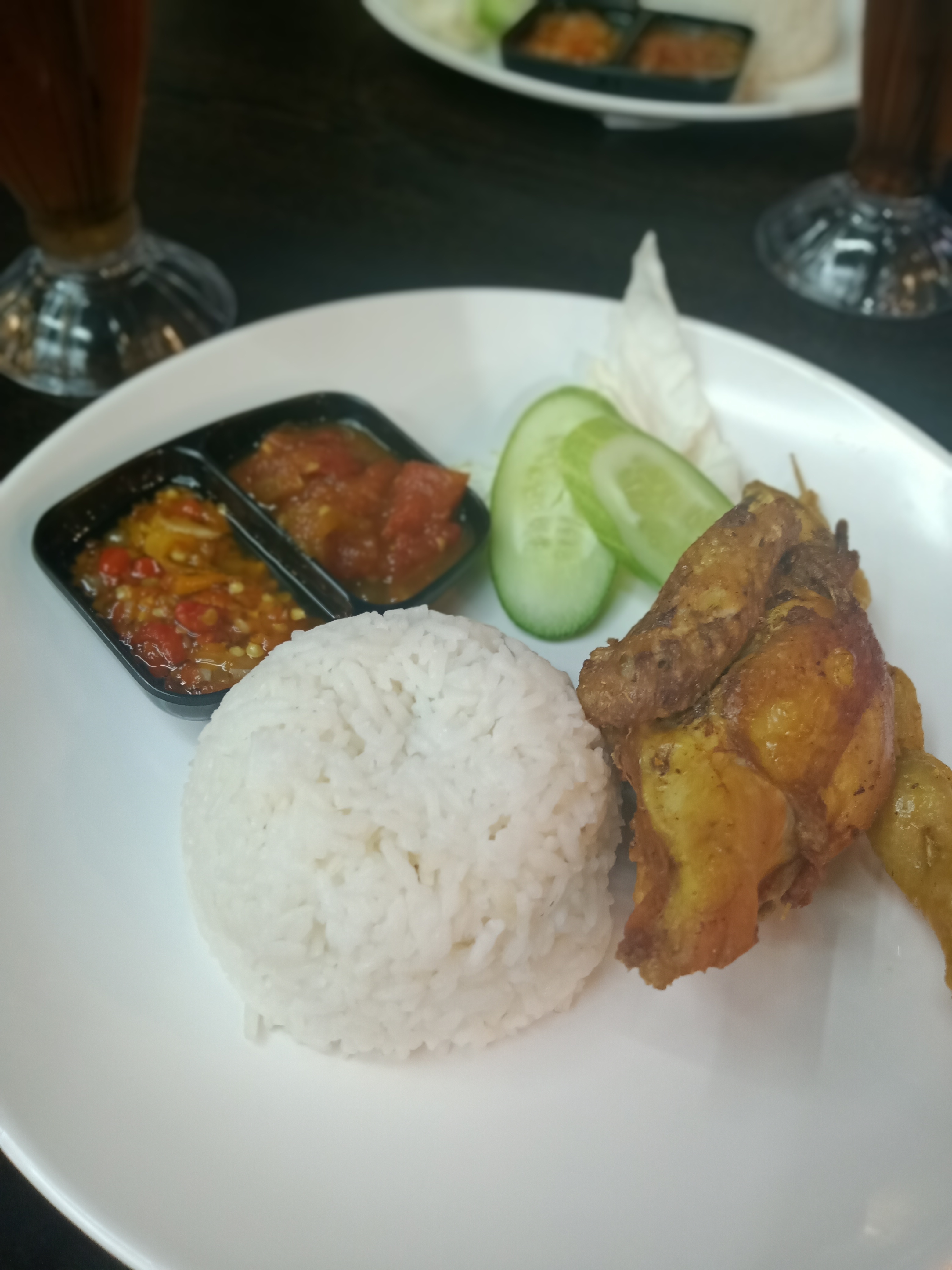 Bebeke Om Aris Terdekat Restoran Dan Tempat Makan Indonesia Terdekat Di Bekasi