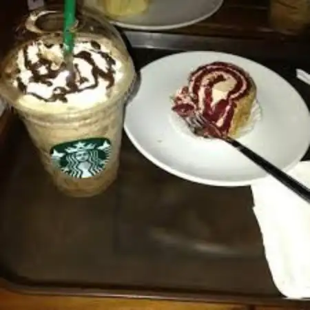 Gambar Makanan Starbucks 4