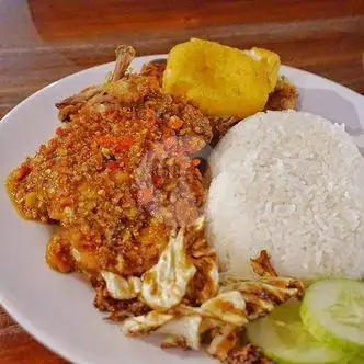 Gambar Makanan Ayam Gepuk Pak Gembus Stasiun 6