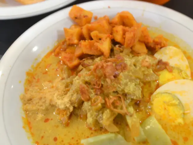 Gambar Makanan Andim Pertok Lontong Cap Gomeh 2