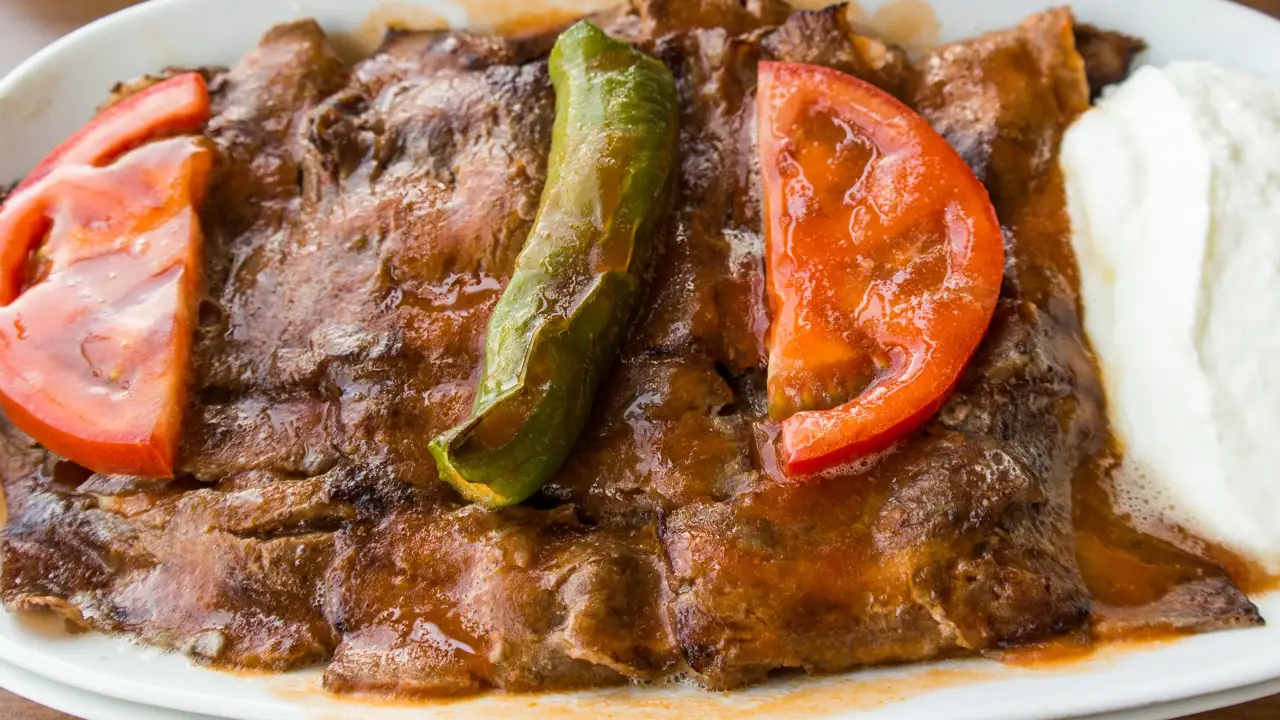 Özgür Usta Döner & İskender