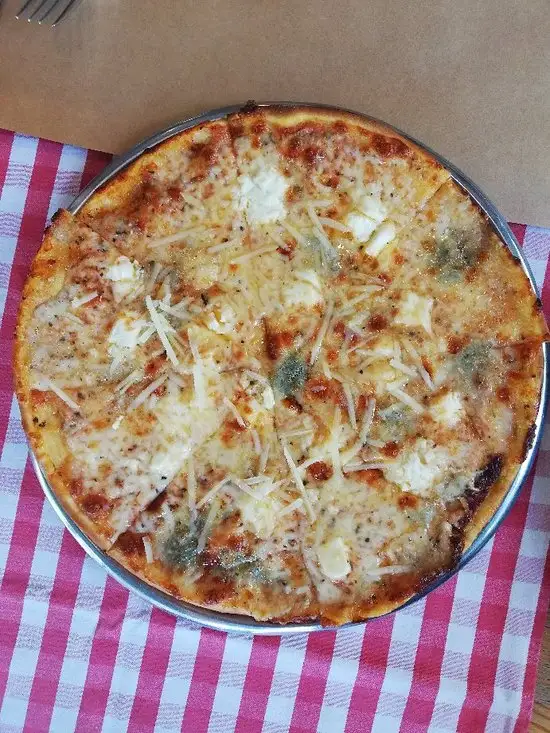 The Italian Cut - Pizza & Kitchen'nin yemek ve ambiyans fotoğrafları 8
