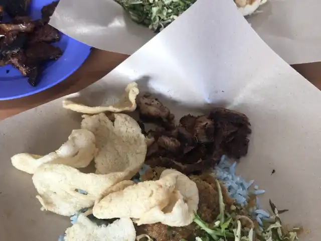 Kak Ma Nasi Kerabu Food Photo 10