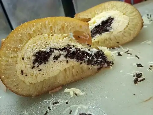 Martabak Bangka Cahaya Bulan, Pluit