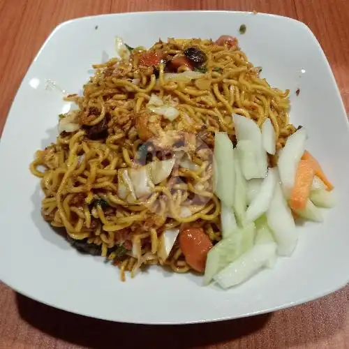 Gambar Makanan Nasi Goreng Khas Jakarta Bang Oleh, Jl.Garuda Landasan Ulin 9