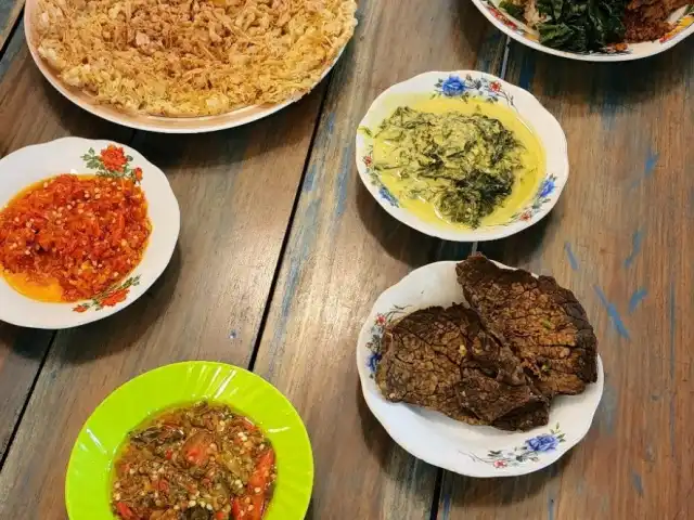 Gambar Makanan Kedai Nasi Bajamba Kapau 3