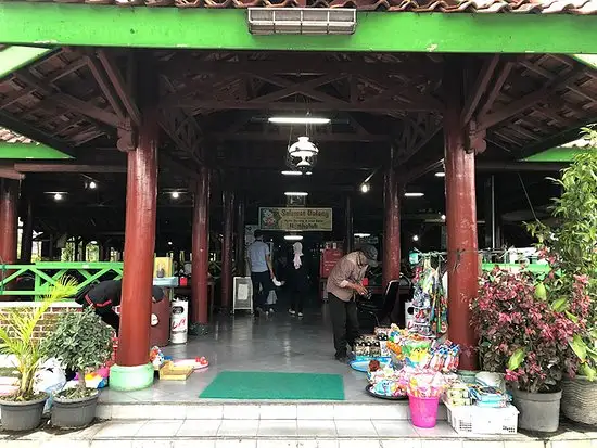 Gambar Makanan Warung Lesehan Ayam Goreng Pak Sholeh 7