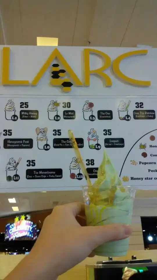 Gambar Makanan LARC Original Honeycomb Ice Cream 4