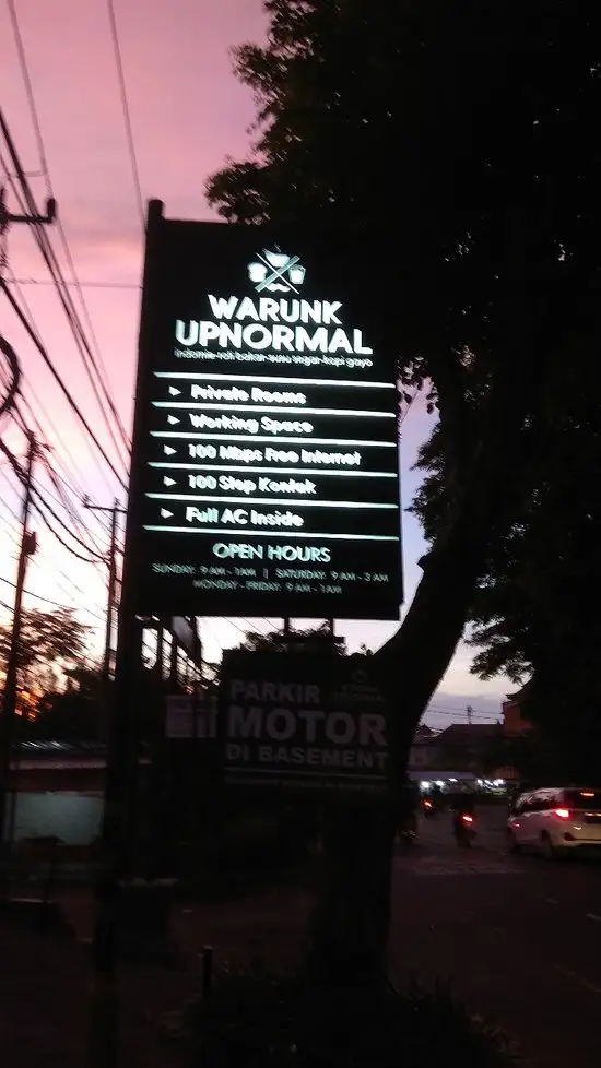 Warunk Upnormal