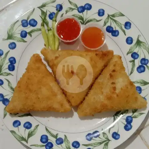 Gambar Makanan Risoles RnR Mataram 4