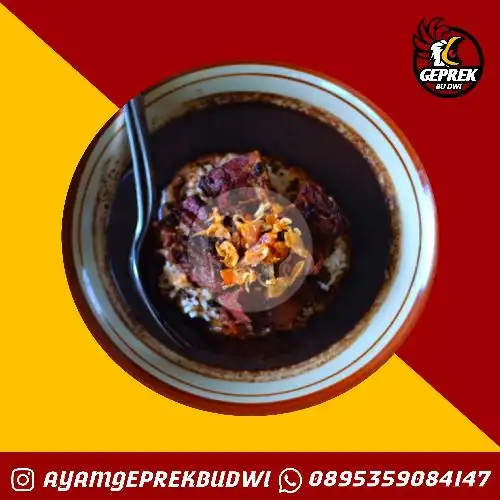 Gambar Makanan Ayam Geprek Bu Dwi, Laksda Adisucipto 17