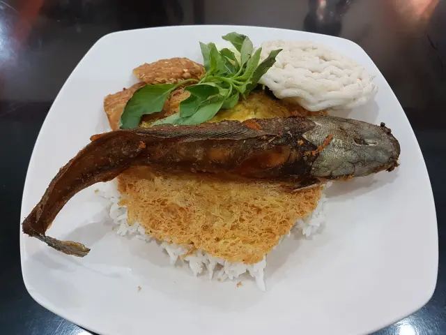 Gambar Makanan Waroeng Jangkrik Sego Sambel Wonokromo 12