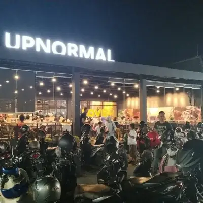 Warunk Upnormal