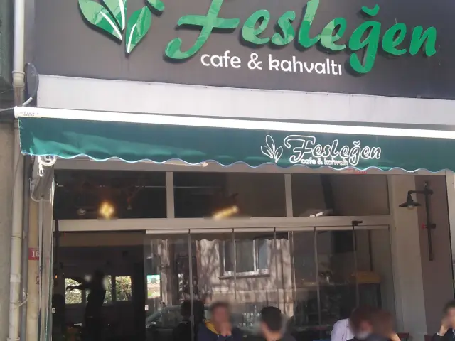 Fesleğen Cafe & Kahvaltı'nin yemek ve ambiyans fotoğrafları 3