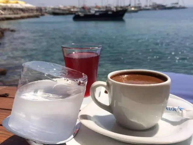 Cafe Rihtim'nin yemek ve ambiyans fotoğrafları 15