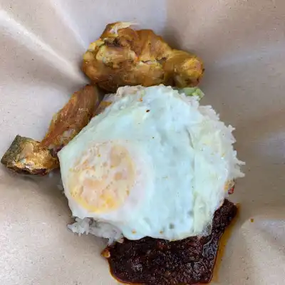 nasi lemak ikan masin