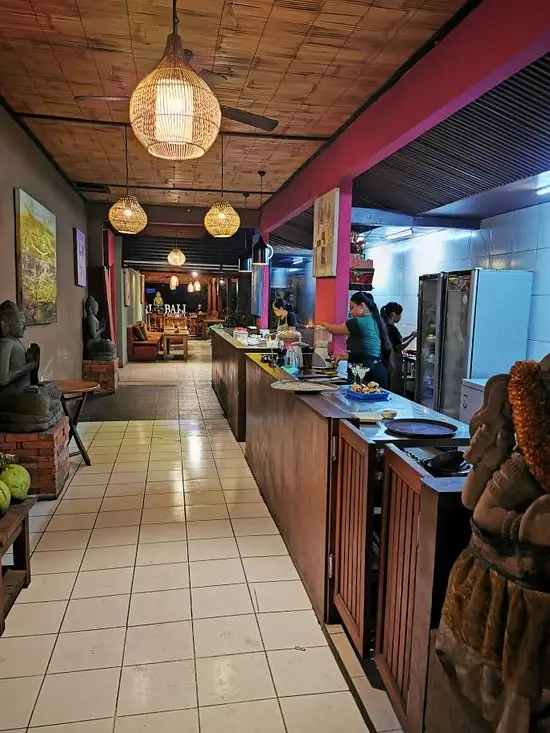 Gambar Makanan Pissari Bali Cafe 4