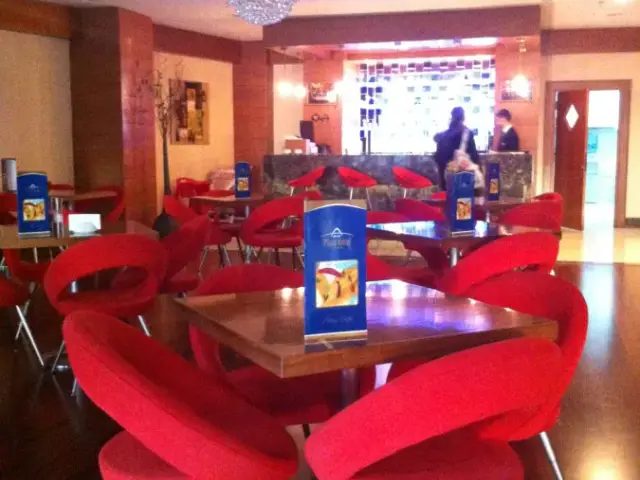 Plaza Cafe - Ankara Plaza Hotel'nin yemek ve ambiyans fotoğrafları 1