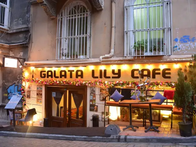 Galata Lily cafe Restaurant'nin yemek ve ambiyans fotoğrafları 8